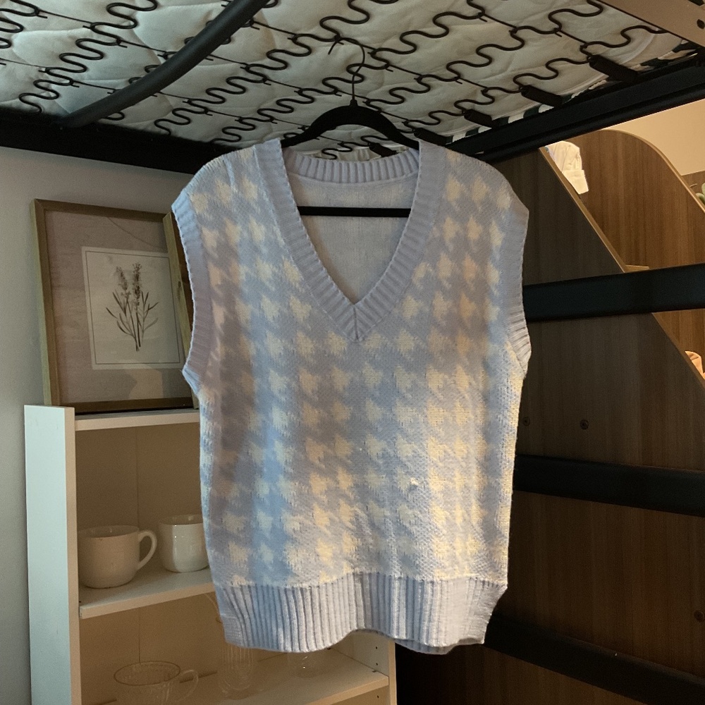 sweater vest